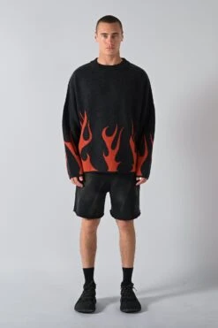 Volume Track Shorts - Black Spray -Style On Boards 159