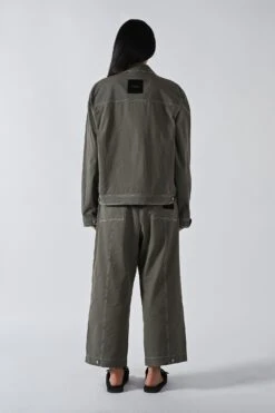 Prospect Cinch Cropped Jacket - Thyme -Style On Boards 209 1dc46c86 27b6 47c4 aac8 6a6b701a158c