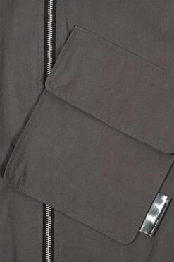 Offset Shell Jacket - Tarmac -Style On Boards 40