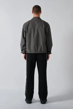 Offset Shell Jacket - Tarmac -Style On Boards 62 19d47edd 3cef 45ec b0a3 b3f253e4b7fc