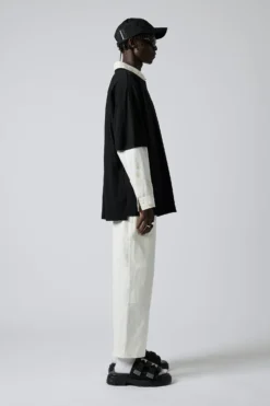 Merino Volume Tee -Style On Boards HS 22AP 1003 MERINO VOLUME TEE BLACK SIDE 1acef2a0 852d 4e0f abd0 f0c69a3f8184