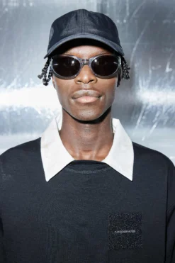 Merino Volume Tee -Style On Boards HS 22AP 1003 MERINO VOLUME TEE BLACK STYLE WEB 3b287964 ce0f 4bf3 a84a ed3d2a72ccf7