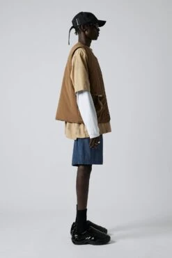 Insulated Gilet Buster -Style On Boards HS 22AP 1028 INSULATED GILET BUSTER ASH BROWN SIDE