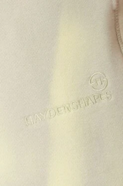 Volume Track Pants - Chino Spray -Style On Boards IMG 4304 8c039379 756f 47e6 8607 0473af632ed8